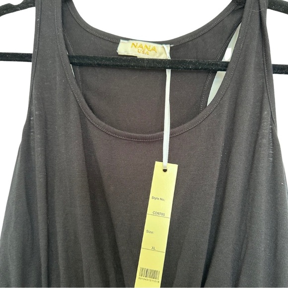 NaNa Black Sleeveless Top - Picture 2 of 5